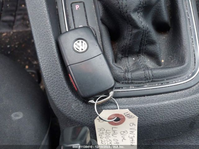 3VW2K7AJ5FM406555 Volkswagen Jetta 2.0l S