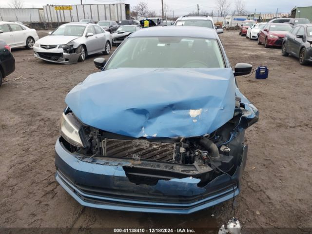 3VW2K7AJ5FM406555 Volkswagen Jetta 2.0l S