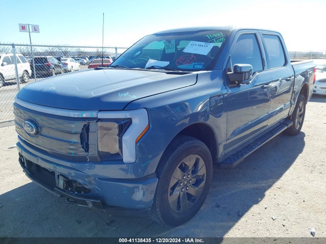 Ford F-150 Lightning Lariat 2023 1FT6W1EV4PWG14074 Image 2