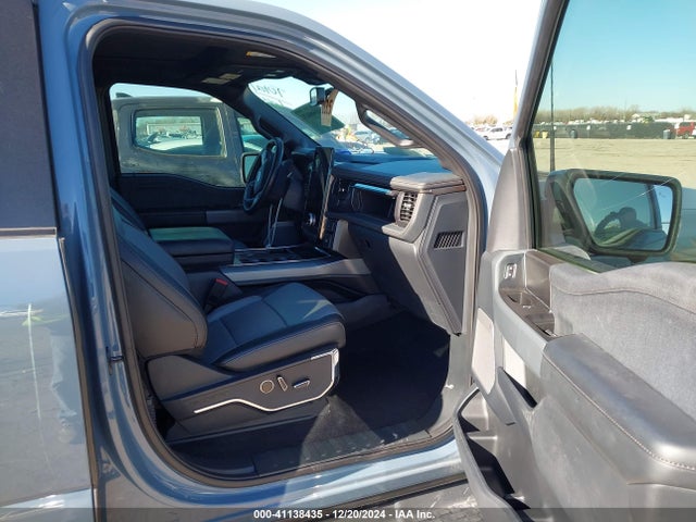 Ford F-150 Lightning Lariat 2023 1FT6W1EV4PWG14074 Image 5