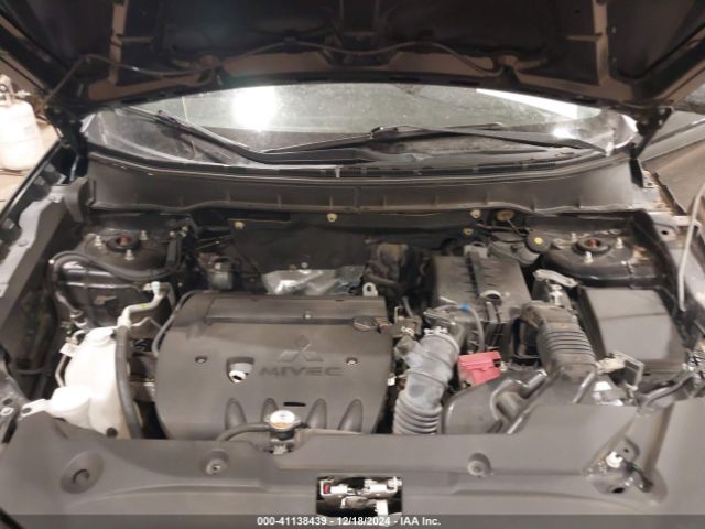 JA4AP3AU7JU016316 Mitsubishi Outlander Sport 2.0 Le