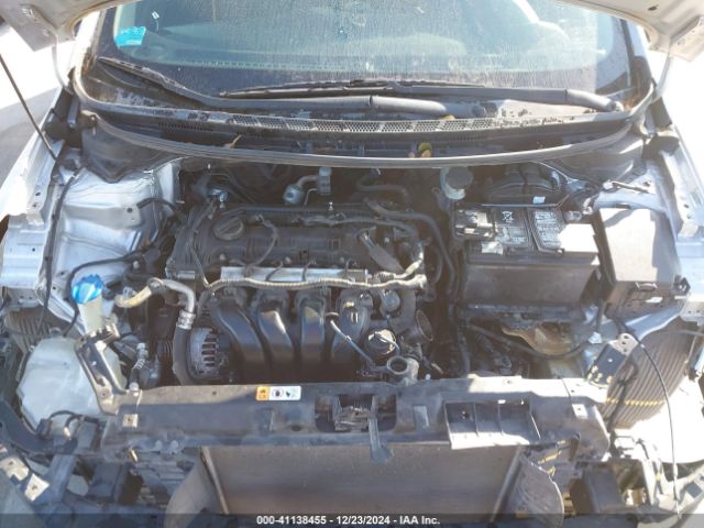 KNAFK4A65G5535656 KIA FORTE LX