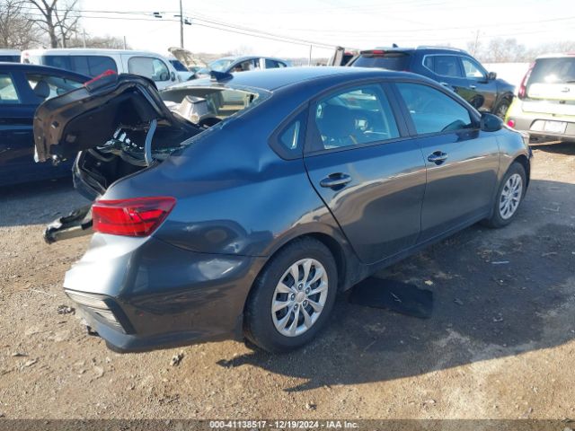 3KPF24AD6ME407184 KIA FORTE FE