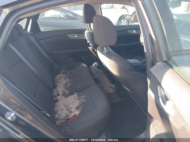 3KPF24AD6ME407184 KIA FORTE FE