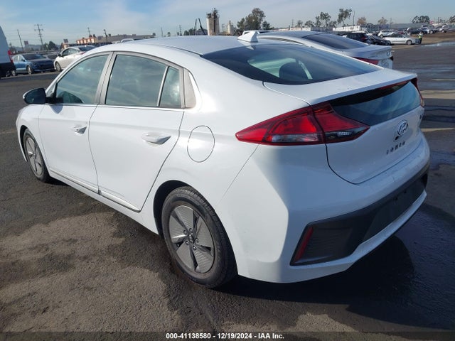 KMHC75LC4NU282733 Hyundai Ioniq Hybrid Se
