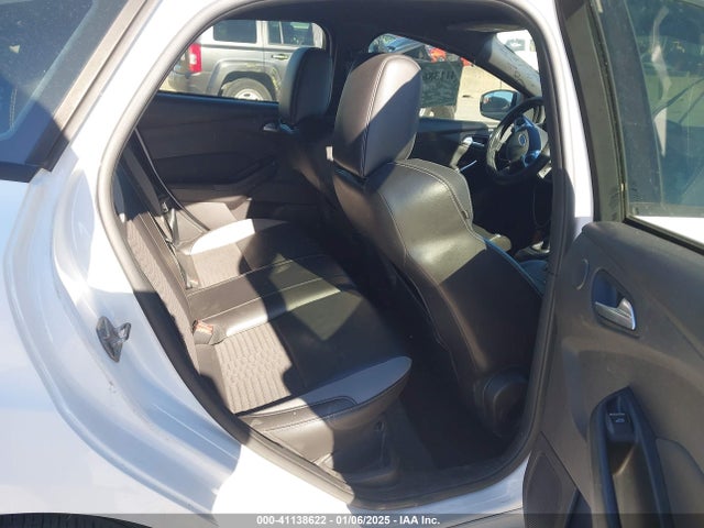 1FADP3L98EL308831 Ford Focus