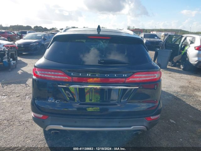 5LMCJ1C95KUL50464 Lincoln Mkc Standard