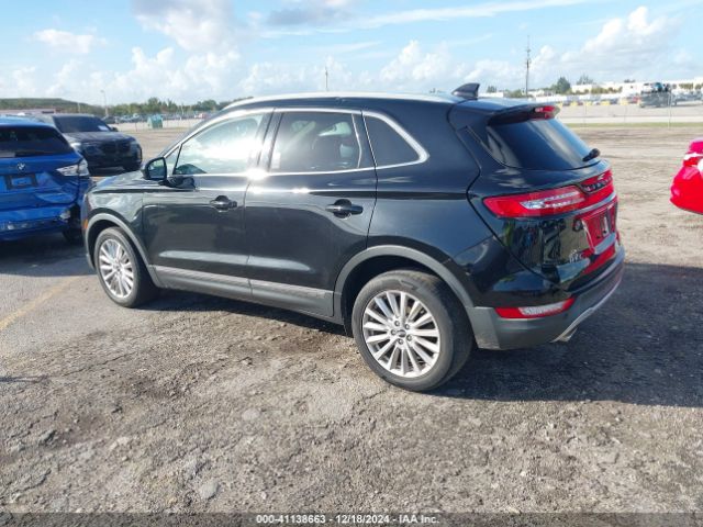5LMCJ1C95KUL50464 Lincoln Mkc Standard