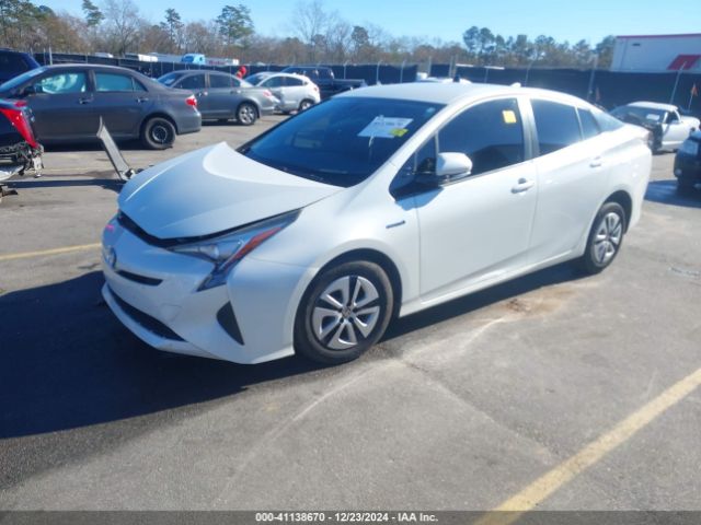 JTDKARFU3G3010339 Toyota Prius Three