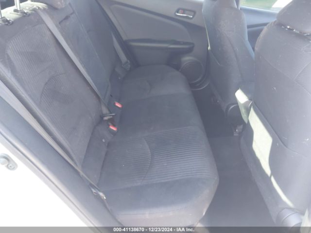 JTDKARFU3G3010339 Toyota Prius Three