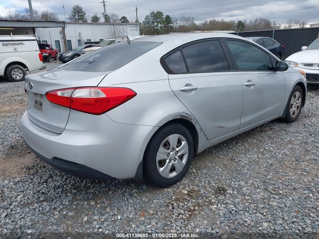 KIA FORTE LX 2016 KNAFK4A67G5604170 Image 4