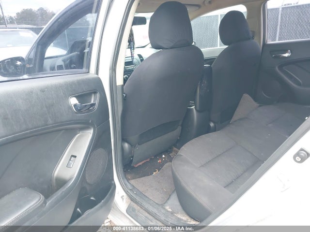 KIA FORTE LX 2016 KNAFK4A67G5604170 Image 8