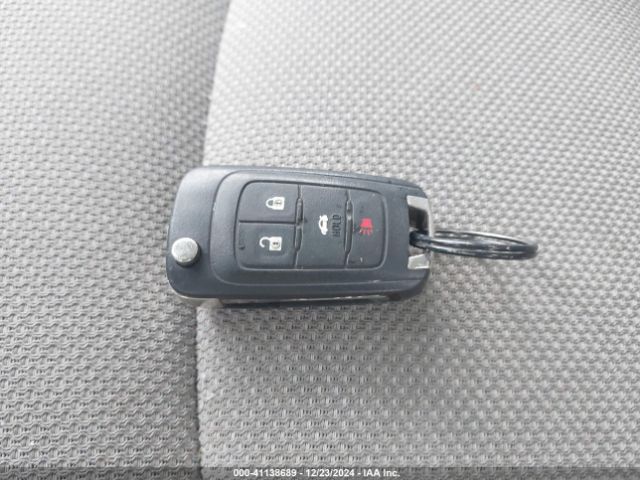 1G1PC5SB6E7360625 Chevrolet Cruze 1lt Auto