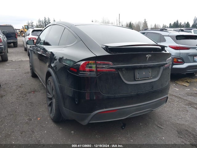 2023 TESLA MODEL X 7SAXCBE5XPF378315 Photo 2