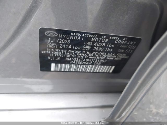 KMTG34TA9PU131997 Genesis G70 2.0t Awd