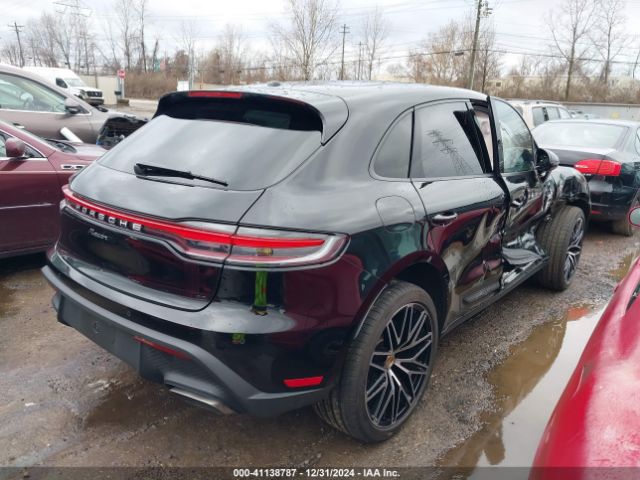 WP1AA2A5XRLB20065 Porsche Macan T