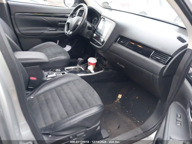2020 MITSUBISHI OUTLANDER JA4AZ3A39LZ004935 Photo 4