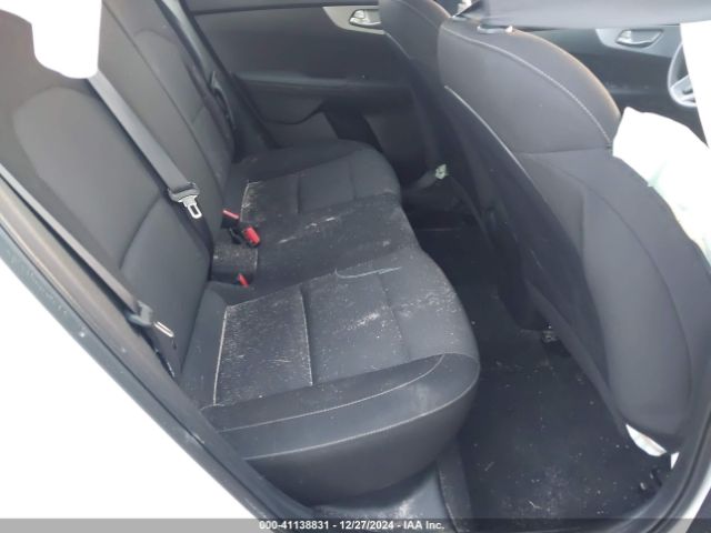 3KPF24AD1PE693739 KIA Forte Lxs