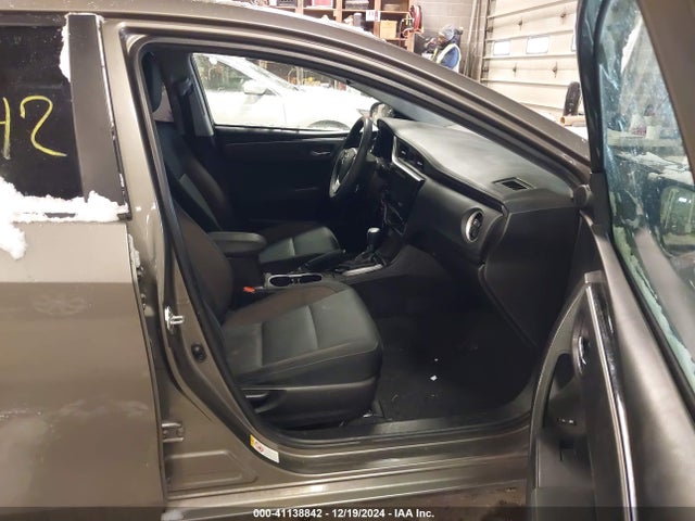 2T1BURHE1KC171494 Toyota COROLLA LE