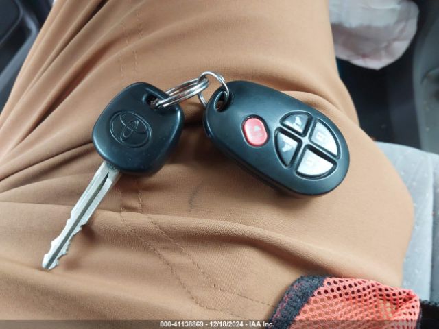 2018 TOYOTA SIENNA 5TDKZ3DC6JS904910 Photo 10