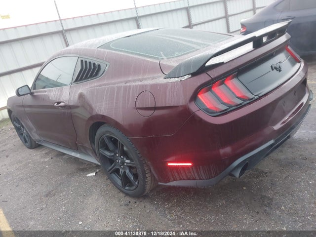 Ford Mustang Ecoboost 2018 1FA6P8TH8J5180649 Image 3