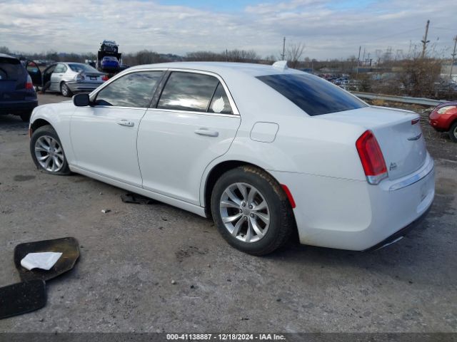 2C3CCAAG8FH781252 Chrysler 300 Limited