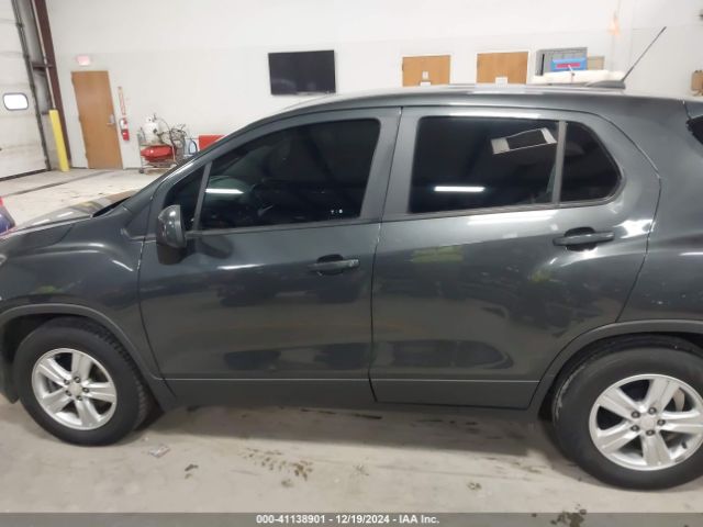 3GNCJKSBXLL192871 Chevrolet Trax Fwd Ls