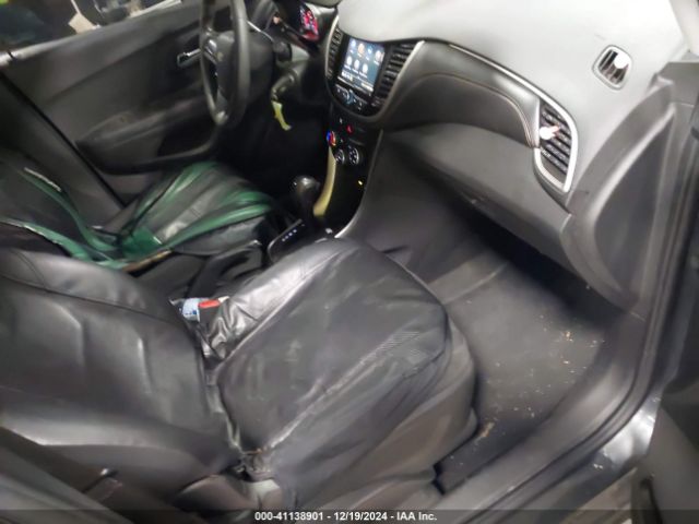 3GNCJKSBXLL192871 Chevrolet Trax Fwd Ls