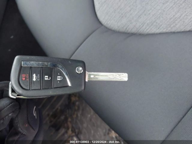 4T1C11AK4LU980308 Toyota CAMRY LE