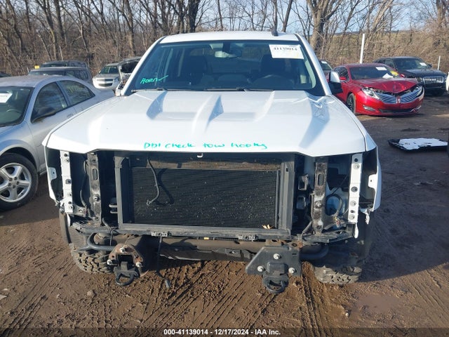 1GCVKREH6GZ387940 Chevrolet Silverado 1500 1lt