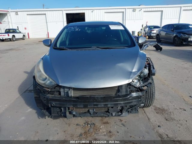 KMHDH4AE2FU281761 Hyundai ELANTRA SE