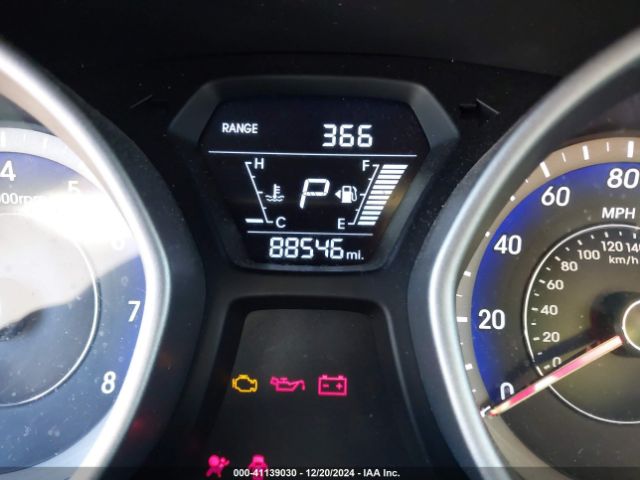 KMHDH4AE2FU281761 Hyundai ELANTRA SE