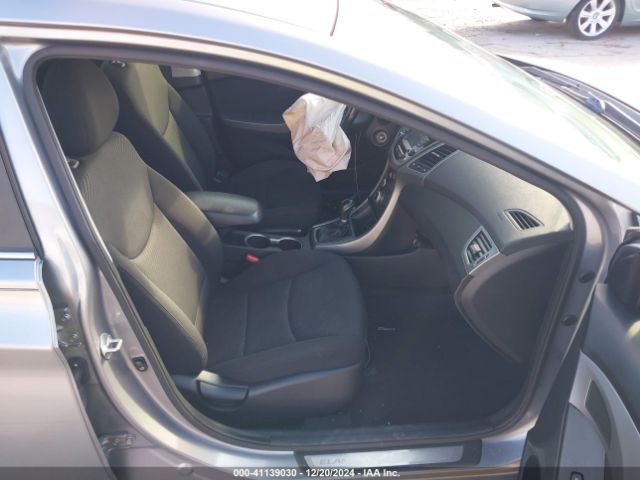 KMHDH4AE2FU281761 Hyundai ELANTRA SE