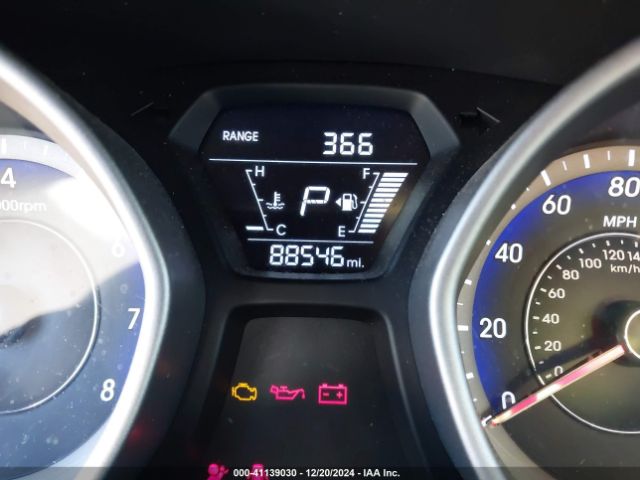 KMHDH4AE2FU281761 Hyundai ELANTRA SE