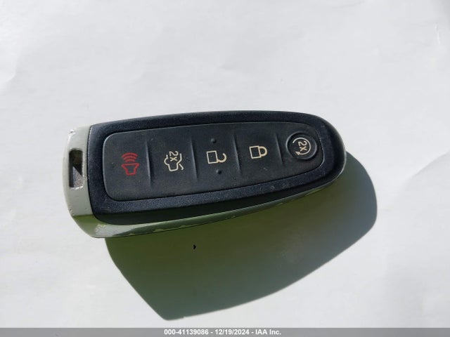 Ford Expedition Limited 2017 1FMJU2AT7HEA12248 Image 11