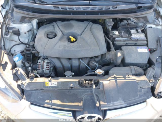 KMHDH4AE7GU589865 Hyundai ELANTRA SE