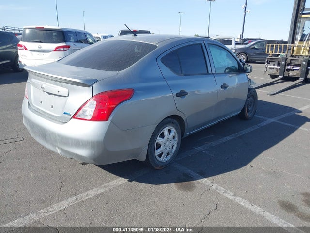 Nissan Versa 1.6 S 2014 3N1CN7AP8EL824795 Image 4