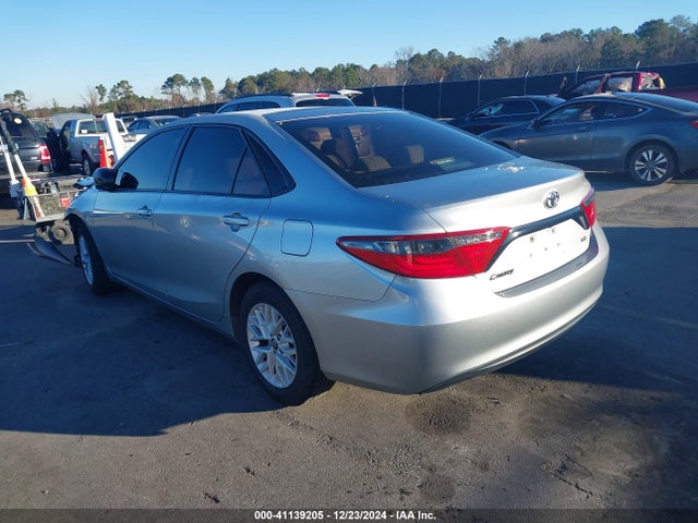 Toyota CAMRY LE 2016 4T1BF1FK8GU245892 Image 3