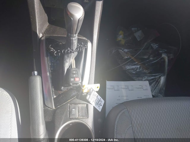 Toyota COROLLA LE 2015 5YFBURHE3FP232303 Image 11
