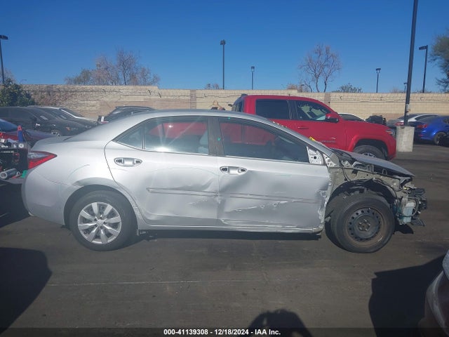 Toyota COROLLA LE 2015 5YFBURHE3FP232303 Image 14