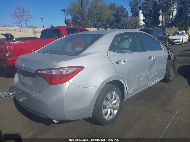Toyota COROLLA LE 2015 5YFBURHE3FP232303 Image 4