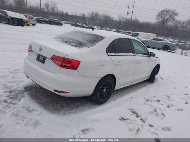 3VW2K7AJ8FM280112 Volkswagen Jetta 2.0l S