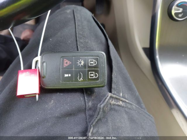 2015 VOLVO S60 YV140MFD6F2301995 Photo 10