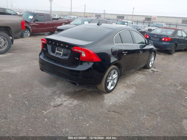 2015 VOLVO S60 YV140MFD6F2301995 Photo 3