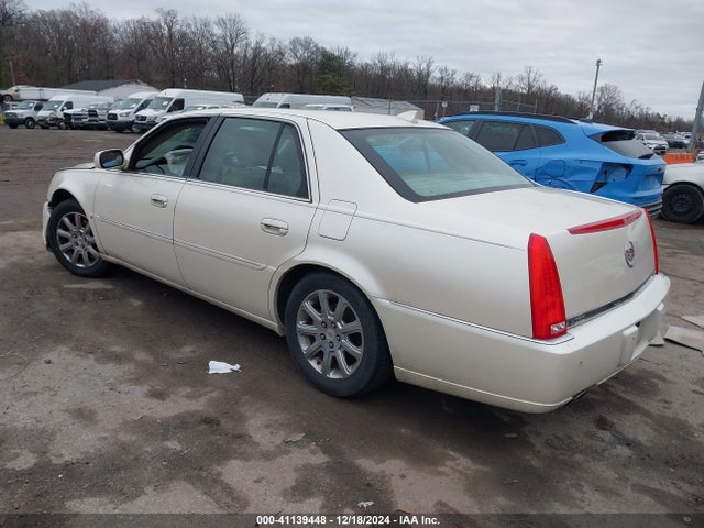 2009 CADILLAC DTS 1G6KD57Y39U127596 Photo 2