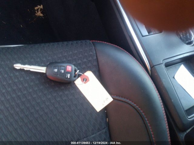 4T1BF1FK3FU025137 Toyota CAMRY SE