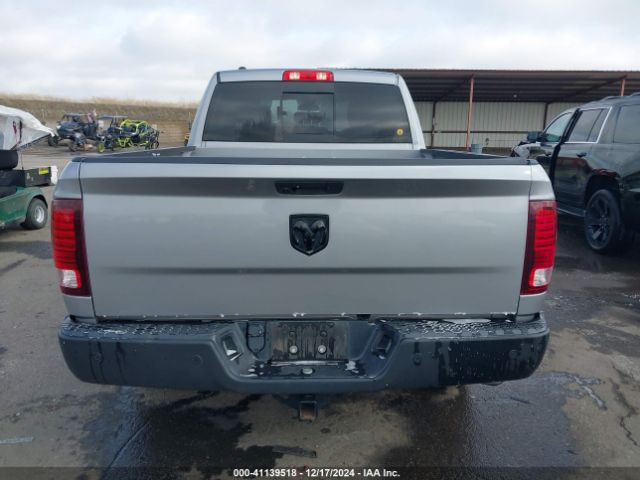 1C6RR6GG5KS636852 RAM 1500 Classic Warlock  4x2 6'4 Box