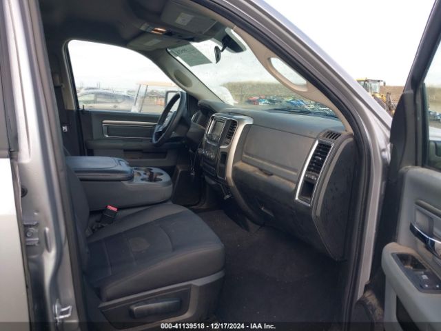 1C6RR6GG5KS636852 RAM 1500 Classic Warlock  4x2 6'4 Box
