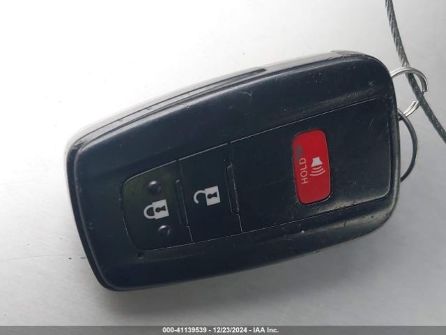 JTDKBRFU2J3066051 Toyota Prius Two