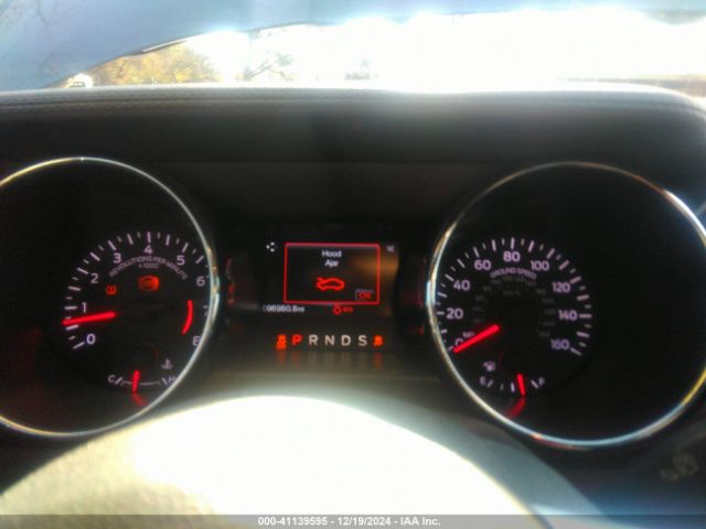 1FA6P8AM1F5398987 Ford Mustang V6